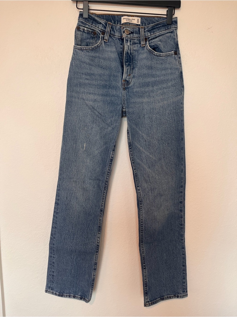 Abercrombie Straight-Leg Blue Denim Jeans